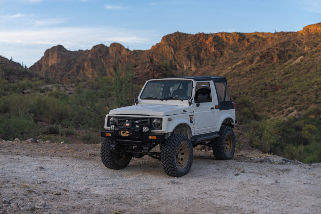 suzuki samurai billet light brackets for ditch lights